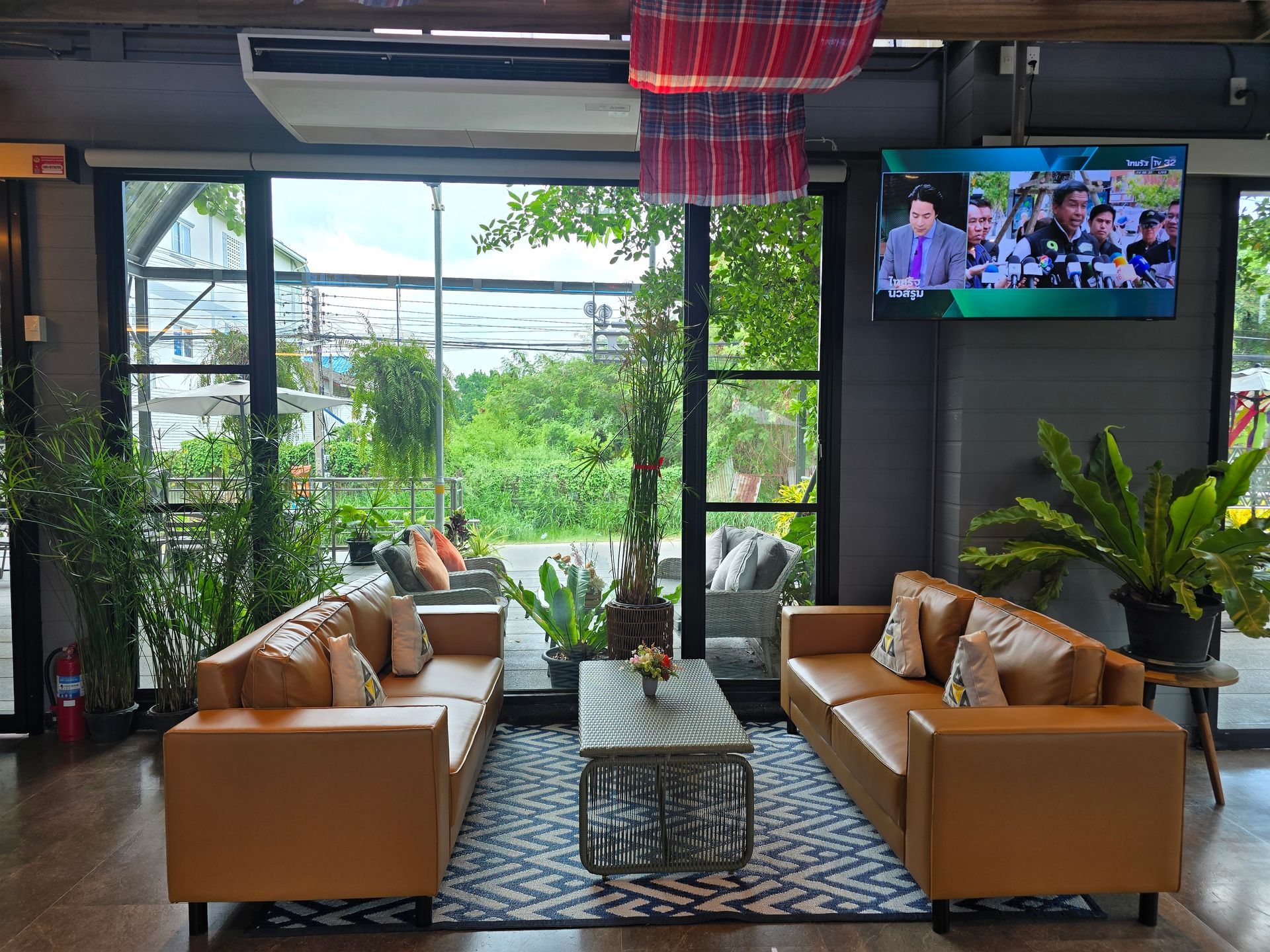 Aisana Hotel Korat - Restaurant & Cafe