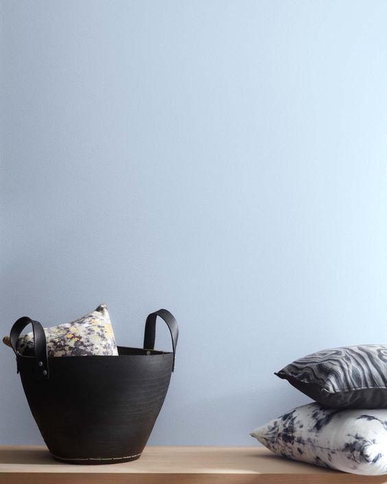 Benjamin Moore Misty Blue