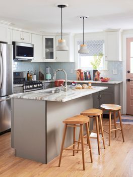Better Homes & Gardens: TOUR-WEST HARTFORD