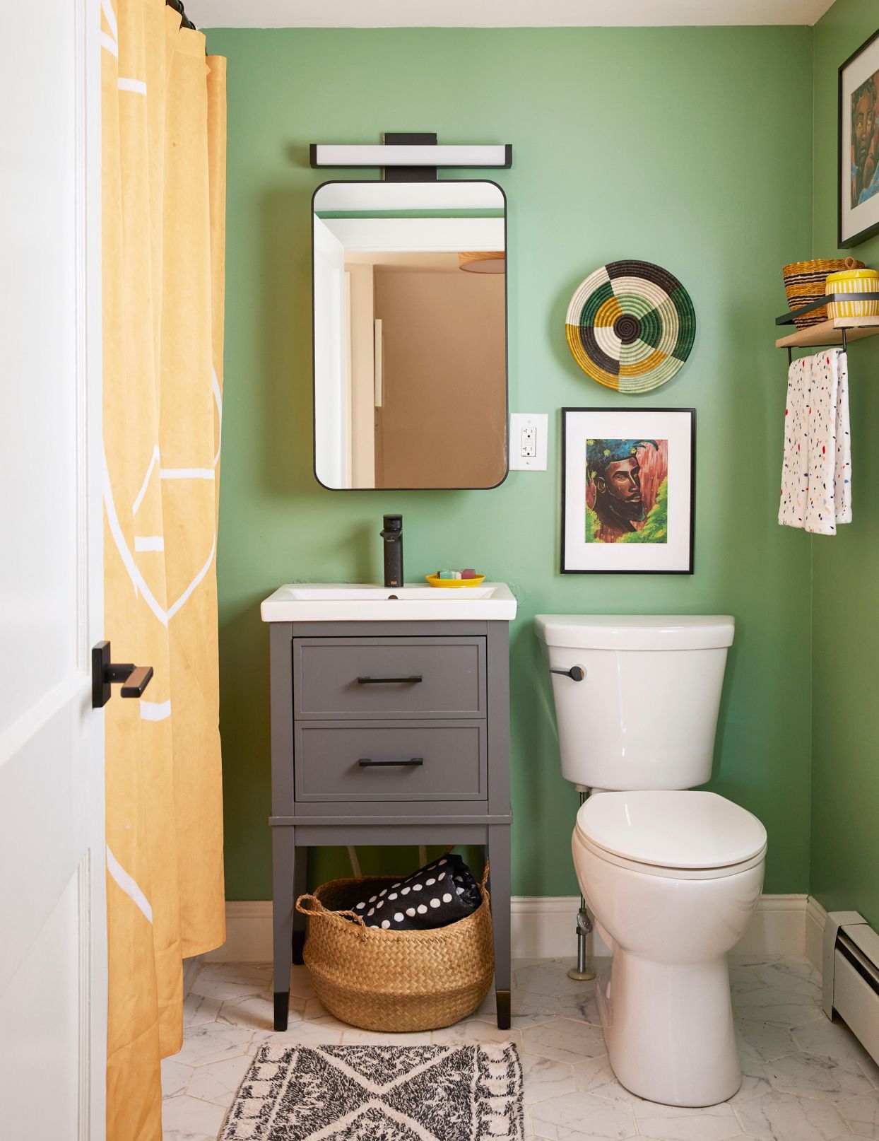 Better Homes & Gardens: TOUR-WEST HARTFORD