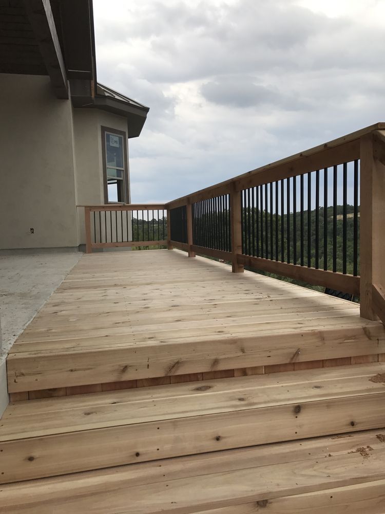 Custom Decks | San Antonio, TX