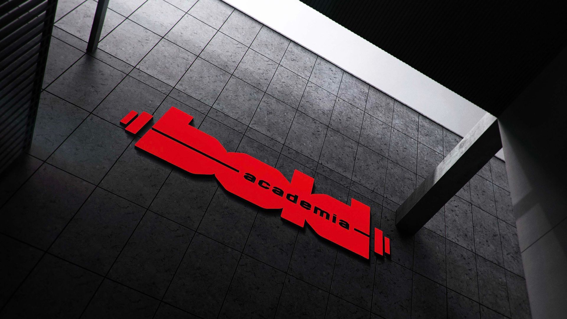 Logotipo iluminado em vermelho sobre uma parede de azulejos escuros em um interior moderno.