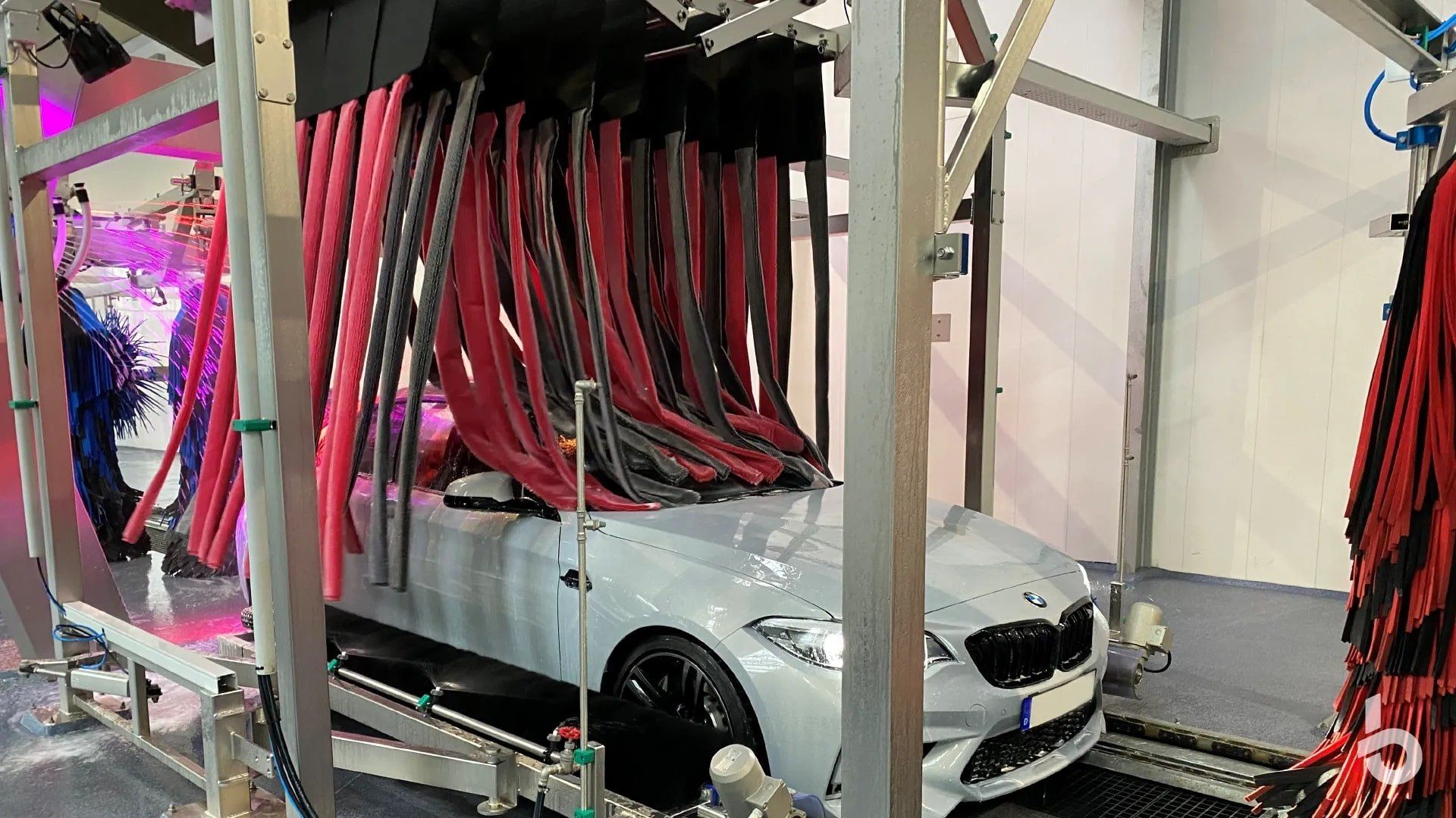 Autowäschanlage mitters schaum waschen