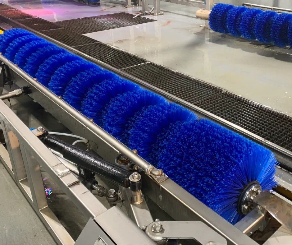 car wash wheel brush stepped