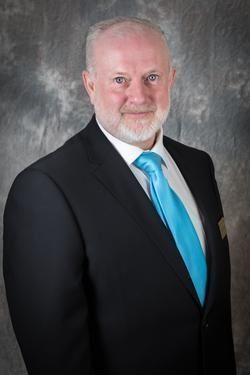 Tommy L. Robinson