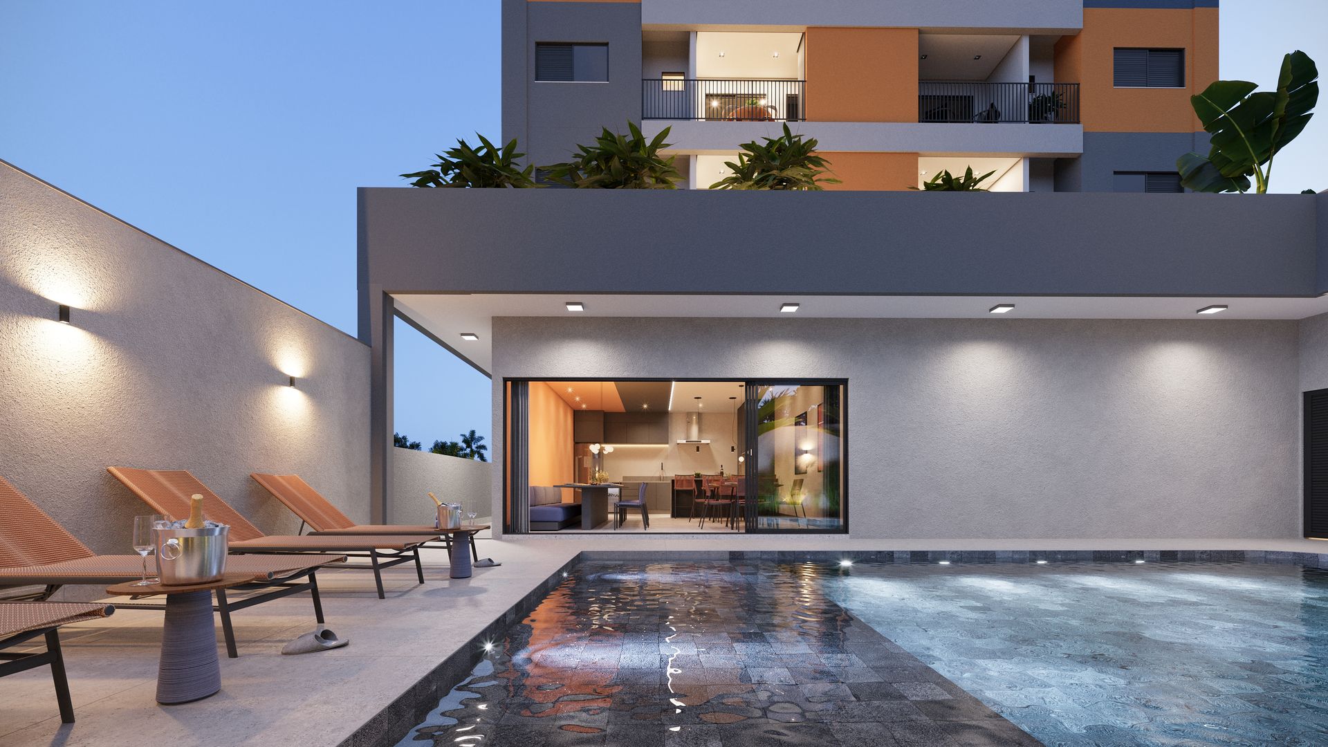 Um grande edifício com uma piscina na frente