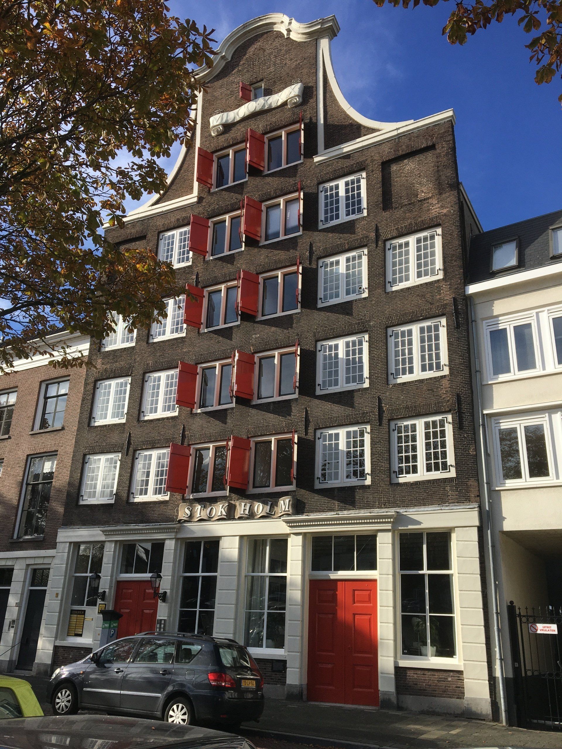 Groot voormalig pakhuis in Dordrecht