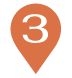 Un pin naranja con el número tres.