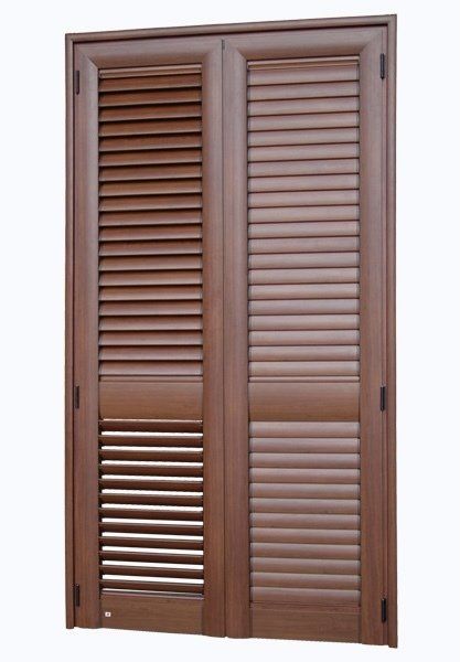 Persiana in alluminio marrone