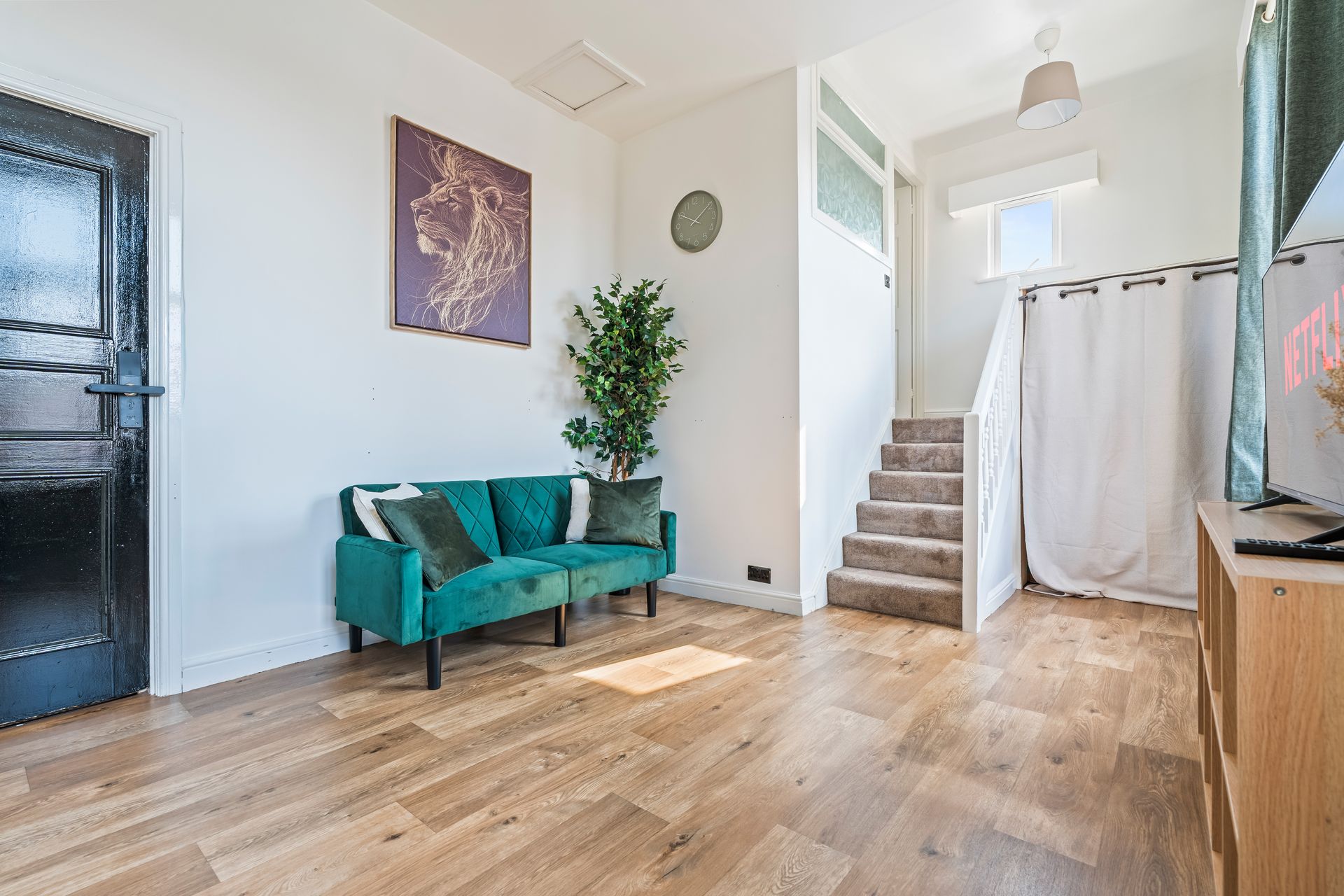 Business Accommodation in Coventry