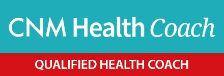 Сине-красный знак с надписью cm health coach квалифицированный health coach