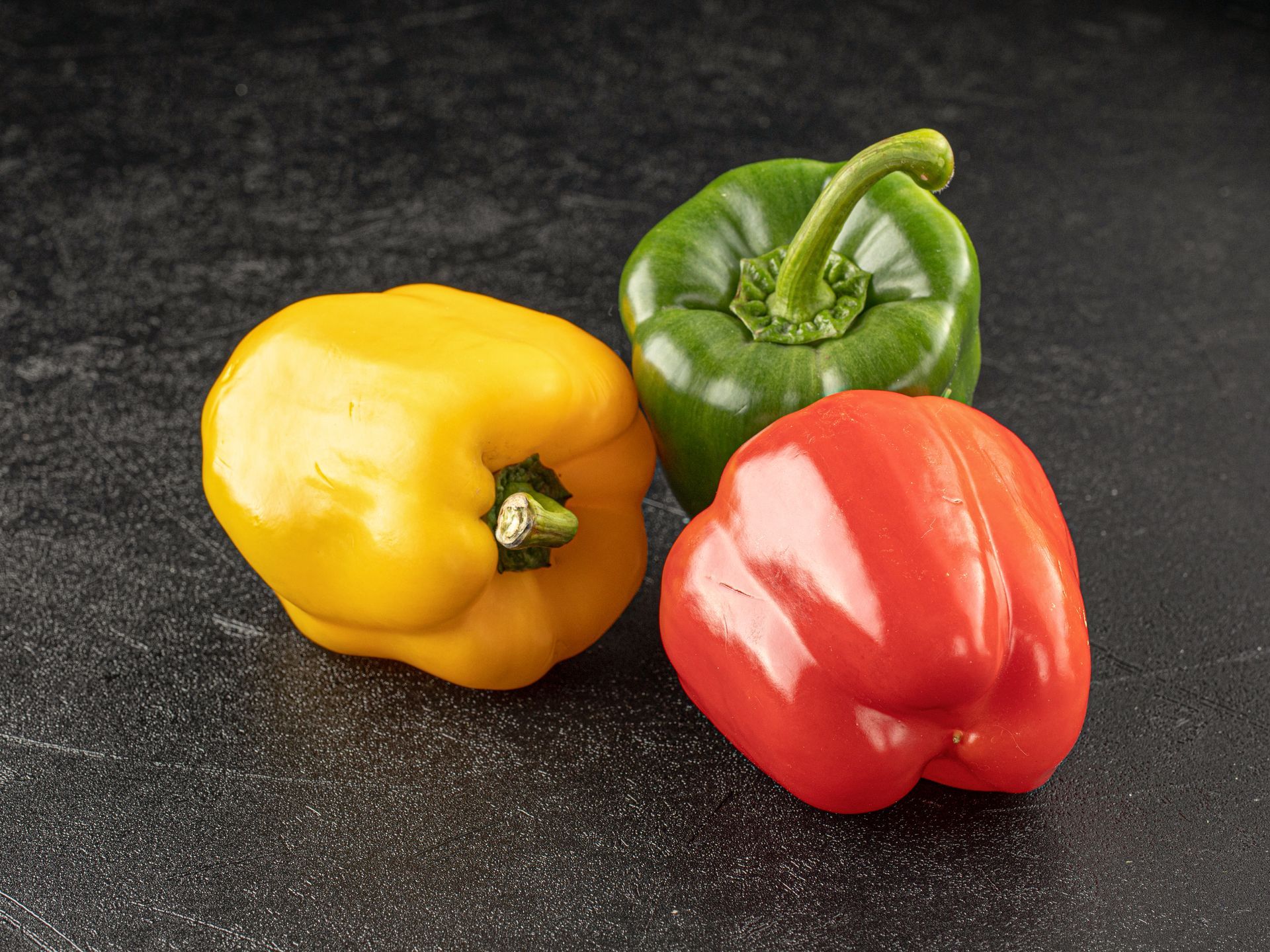 3 bell pepper 1 yellow 1 green 1 red