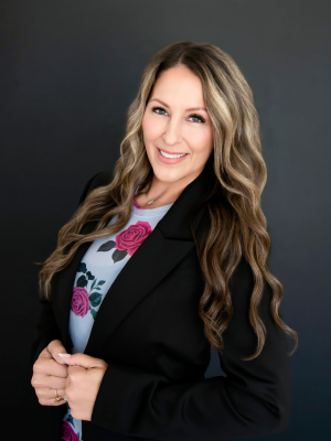 Leah Hanna realtor