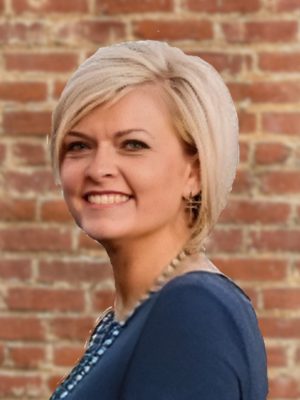 Molly Johnston realtor