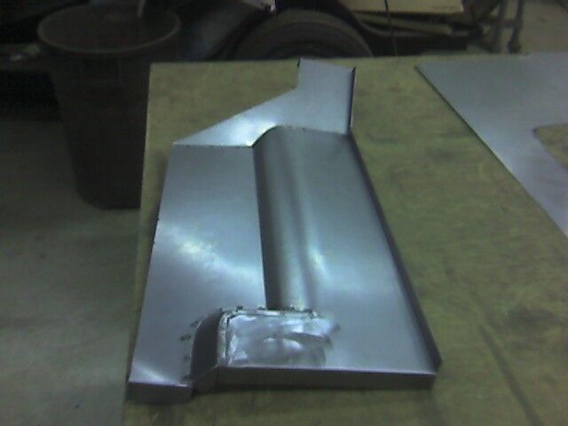 63 Bird Trunk side