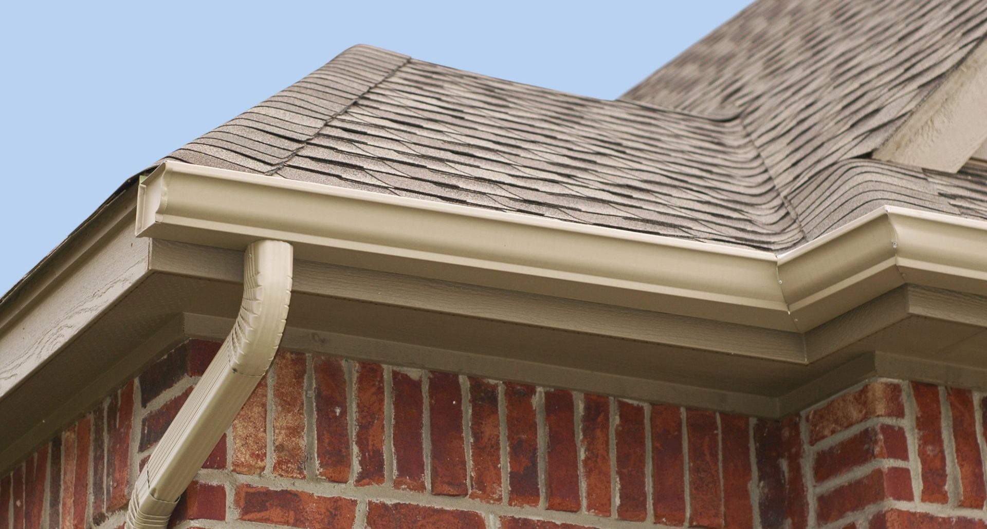 Seamless Gutters in Albany, NY | Triple H Seamless Gutters Seamless Gutters in Albany, NY | Triple H Seamless Gutters