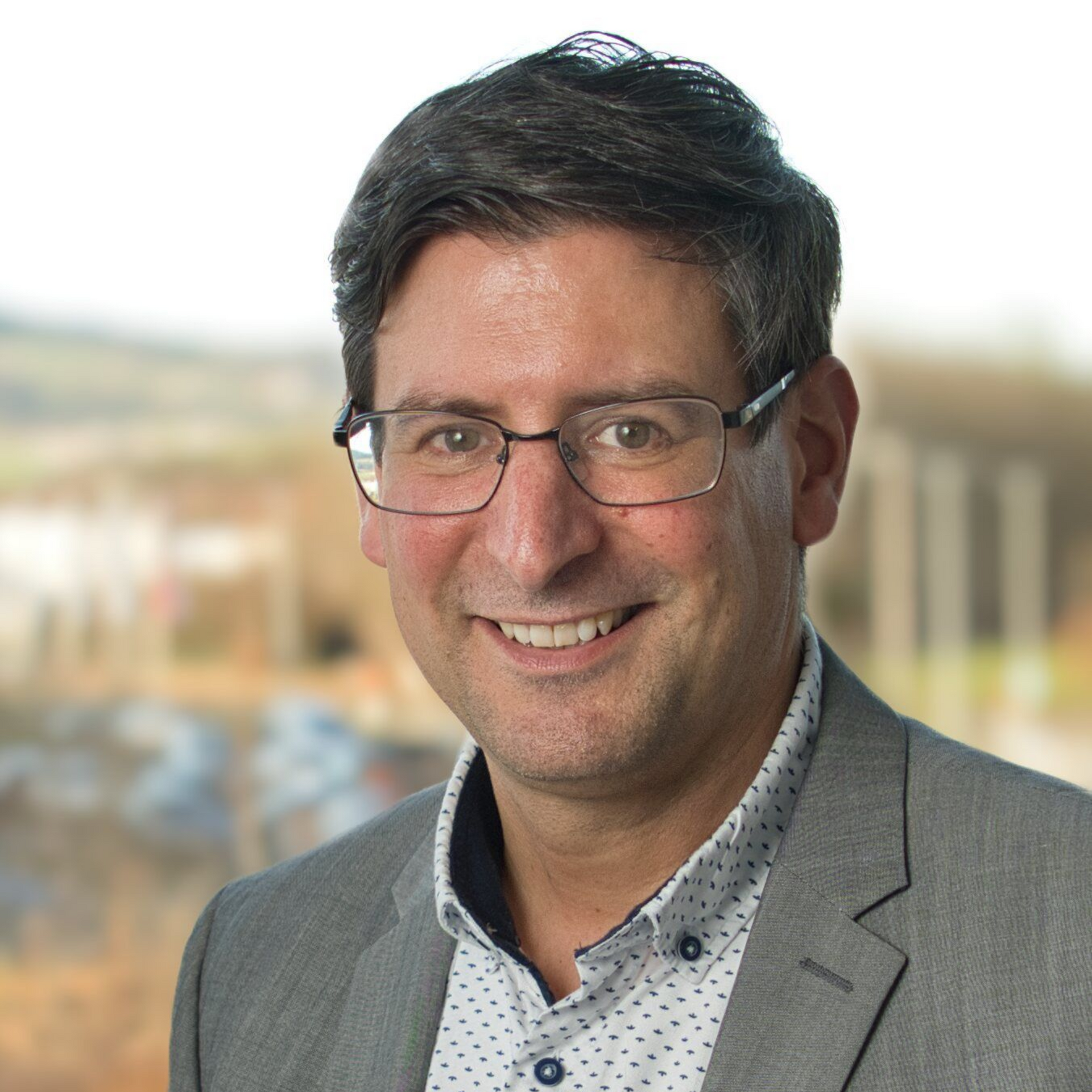 Foto von Ing. Stephan Löcker
Technische Geschäftsführung