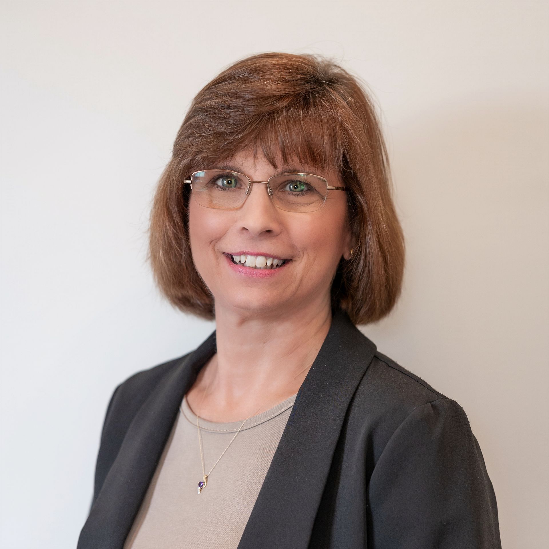  Barb Maly