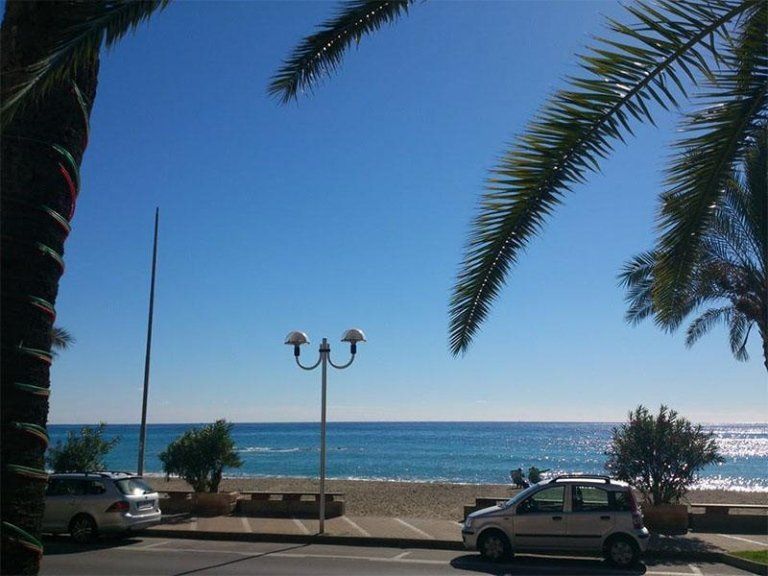 Lungomare assolato