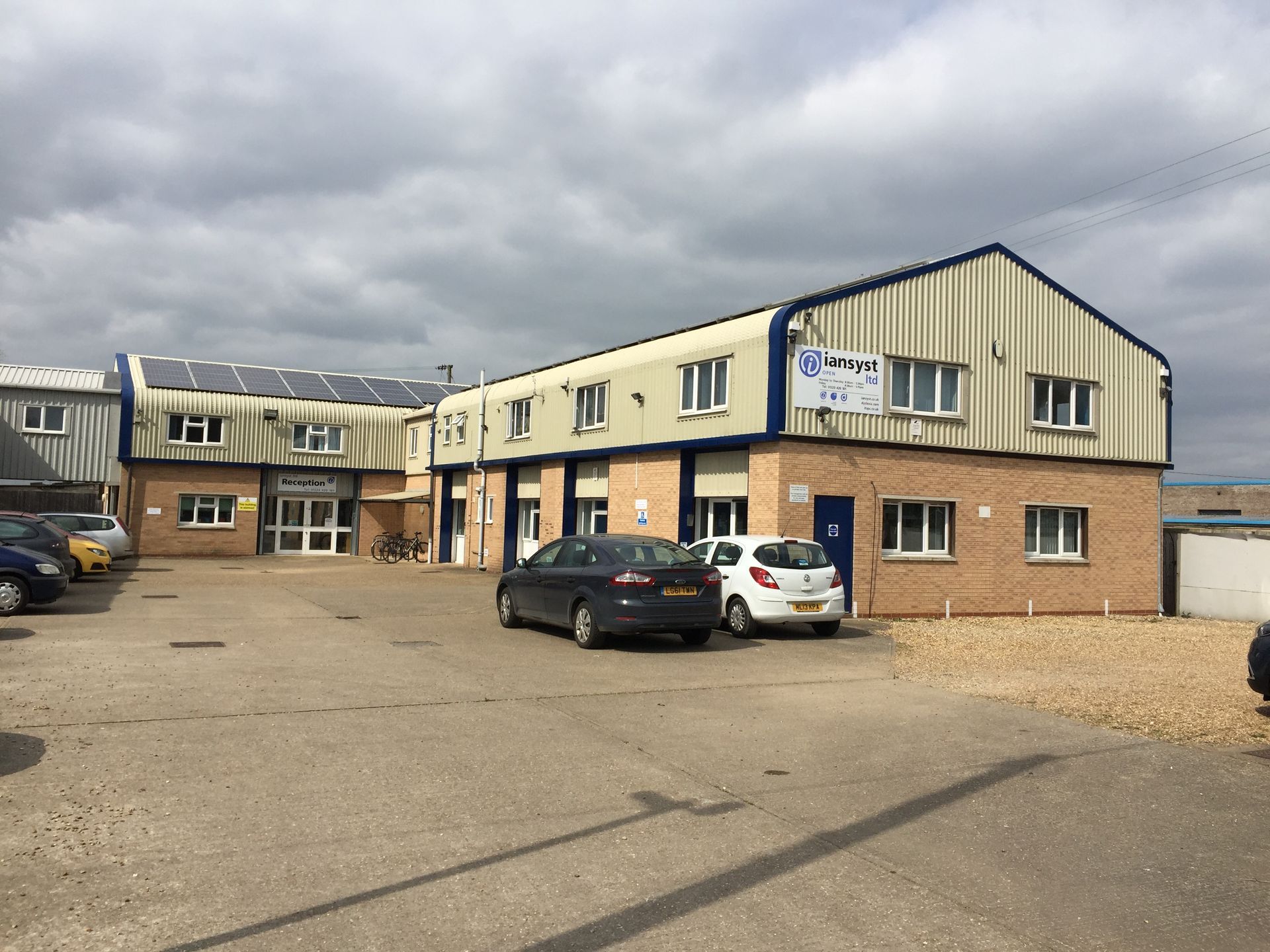 Fen House Main building images