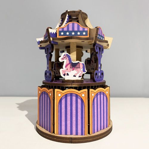 Merry-go-round / Carrousel