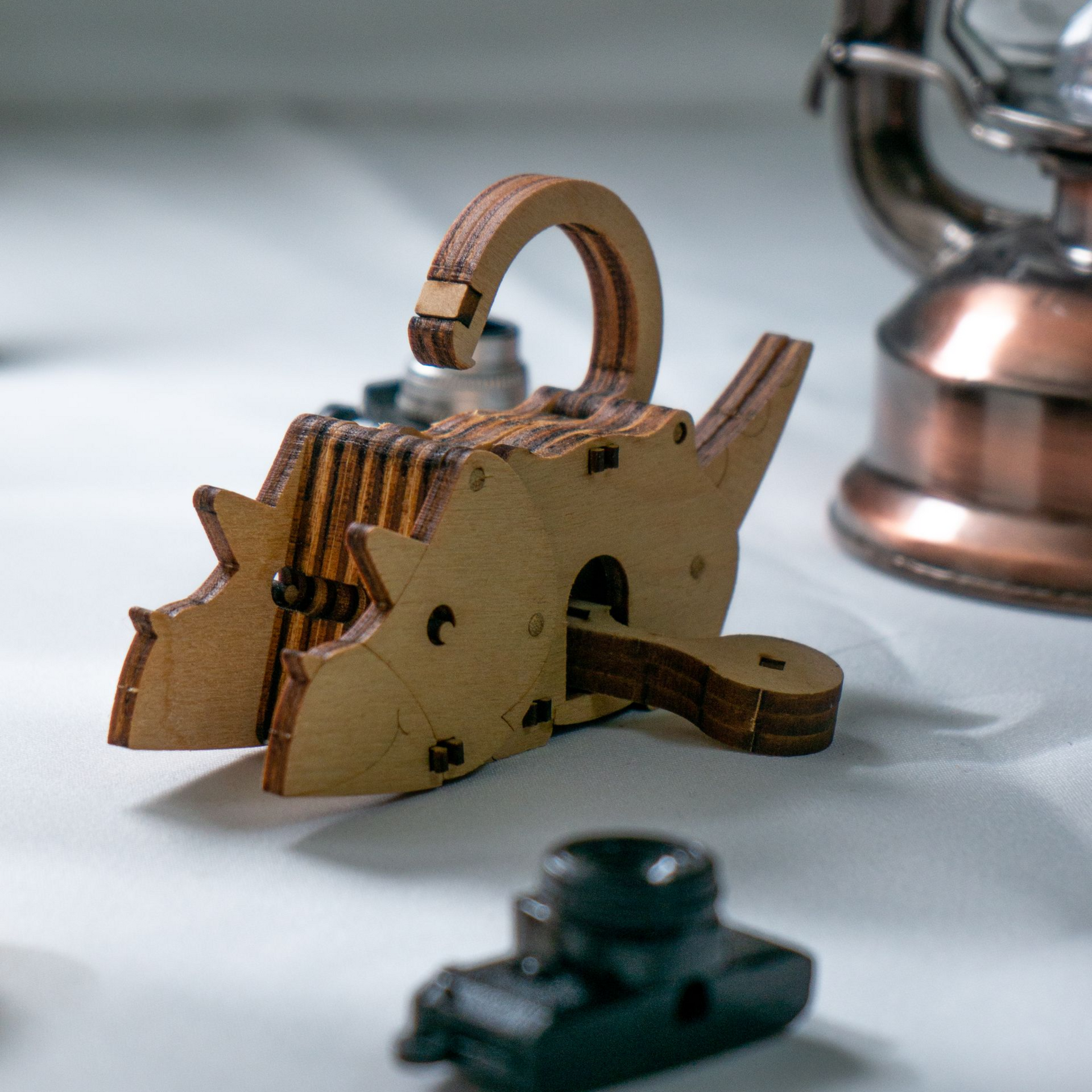 小恐龍凸塊鎖 Dinosaur Warded Lock