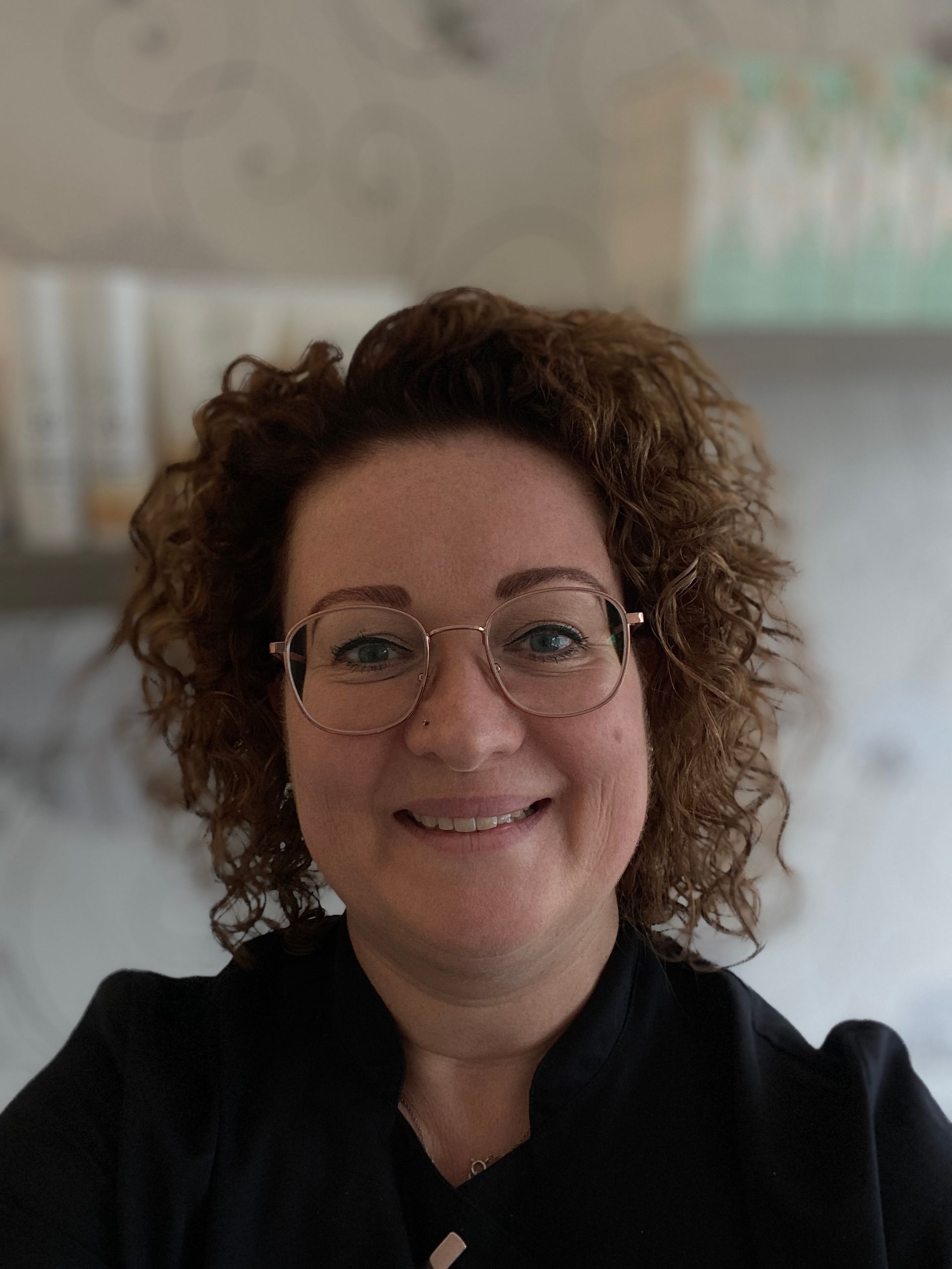 Eigenaresse van Elements of Beauty