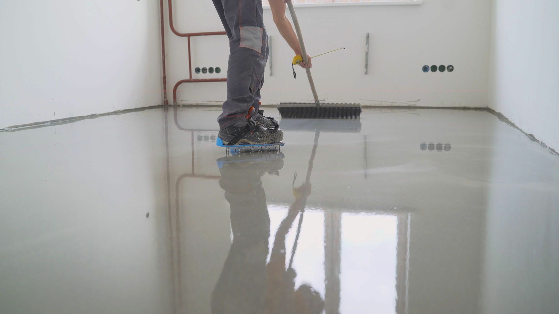 liquid floor screed