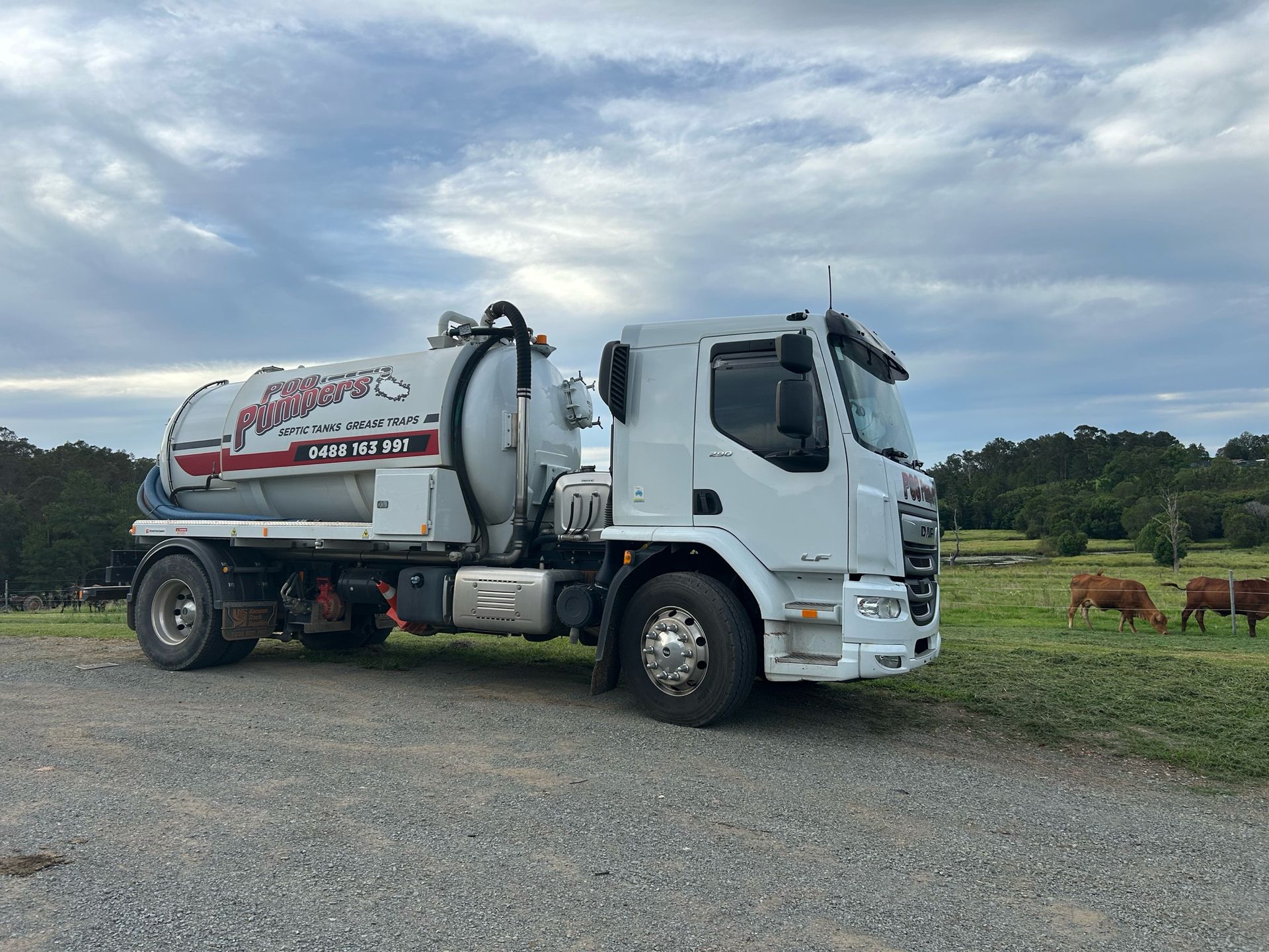 Side View Of Septic Tank Truck — Gympie Poo Pumpers in Curra, QLD