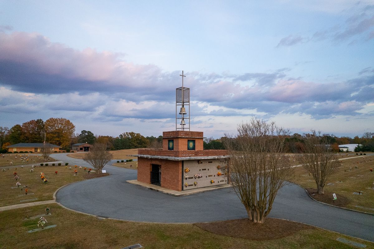 Contact Us Whitaker Funeral Home | Newberry, SC