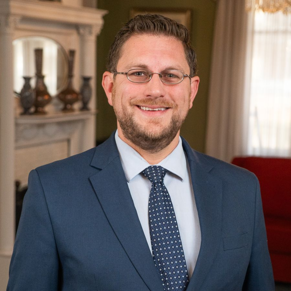 Daniel Helms