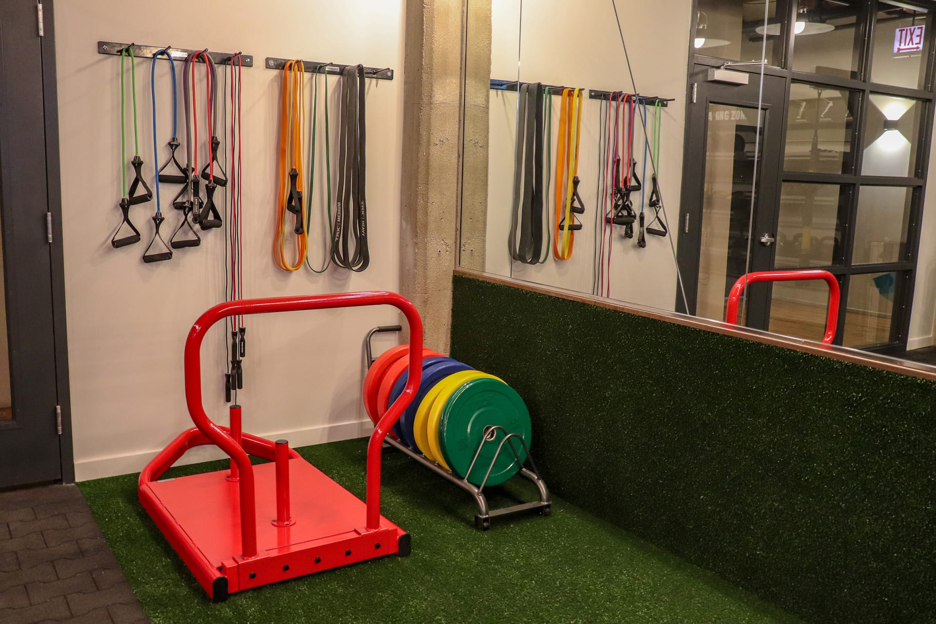 Gallery The Lofts at Gin Alley Fulton Market Apartments