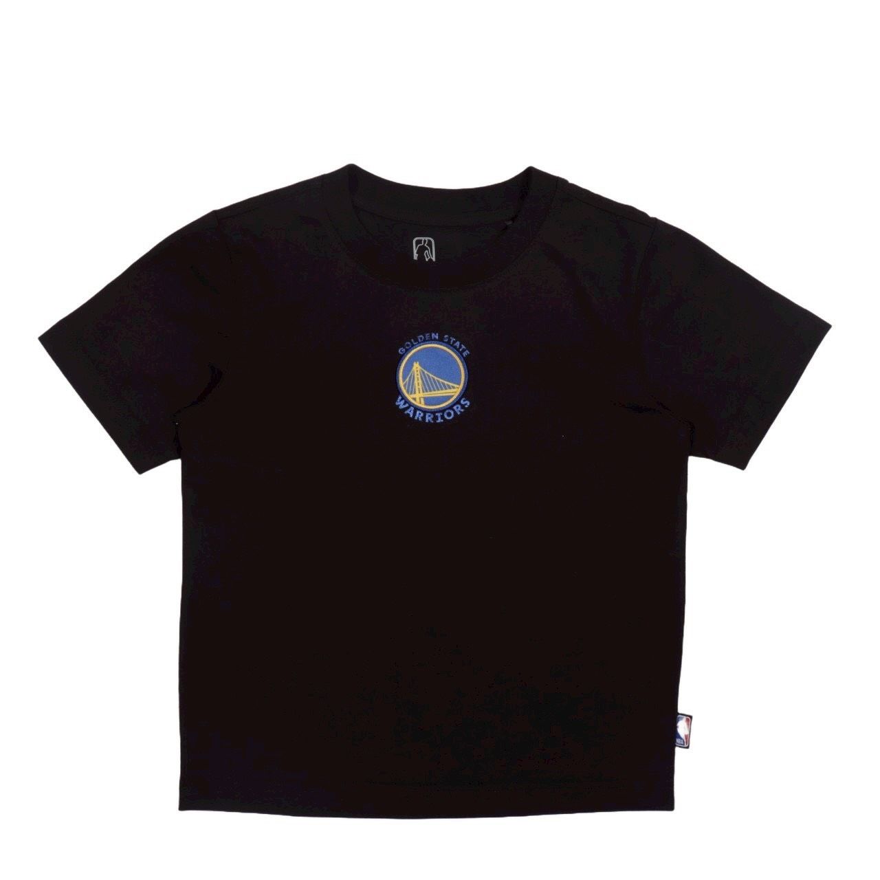 黑色金州勇士隊 T 卹，胸前印有球隊標誌。