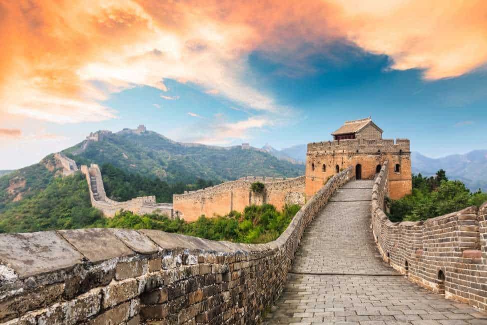 Great Wall Without Crowds: Best Sections & Times 2026