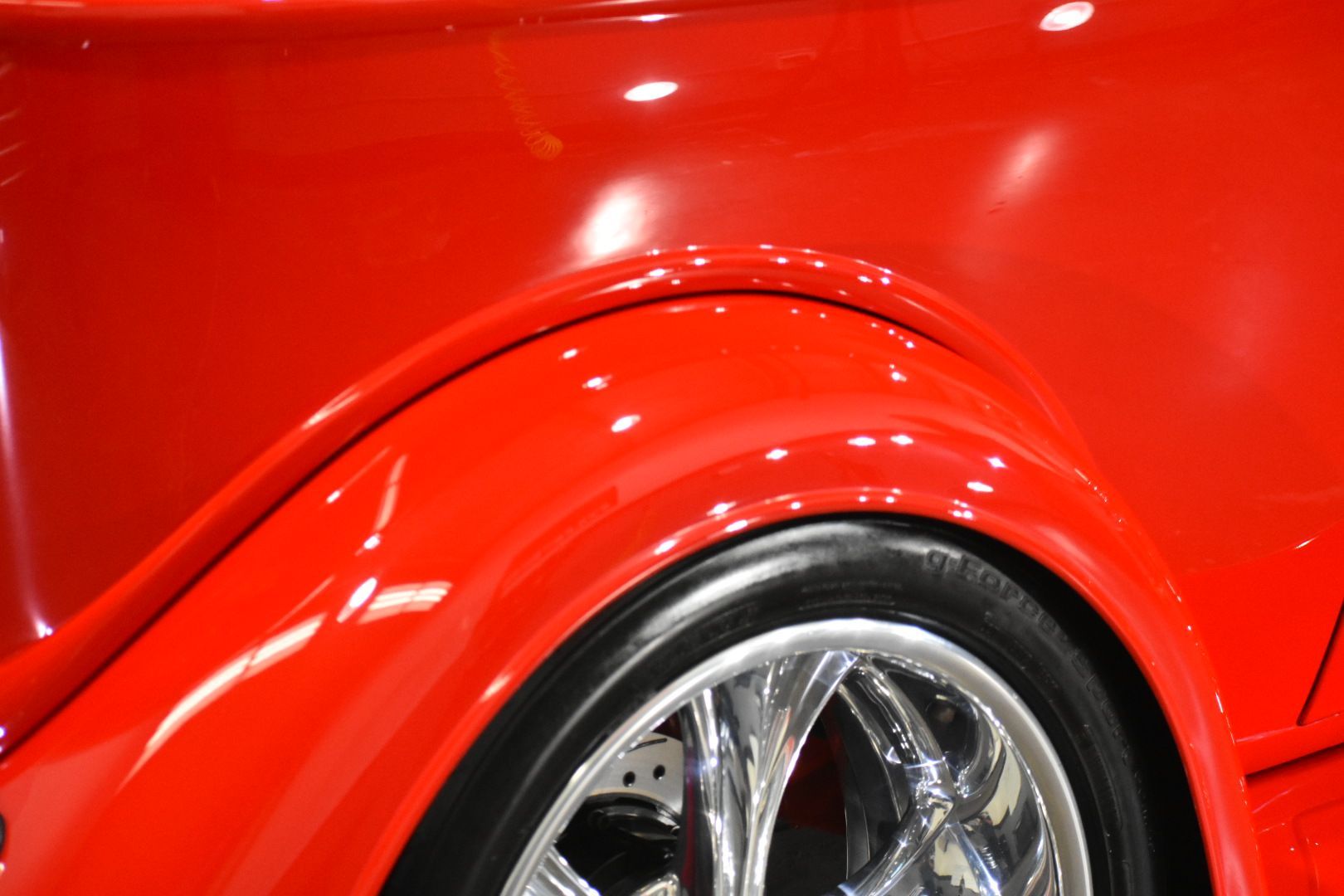 PAINT CORRECTION