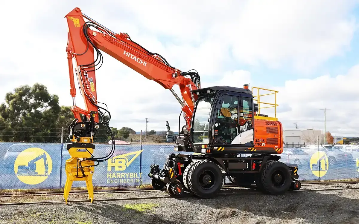 H18 HI BRID HITACHI ZX140W