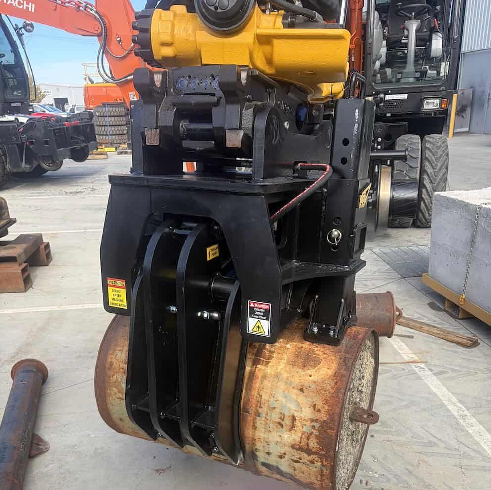 Harrybilt medium pole grab holding a barrel