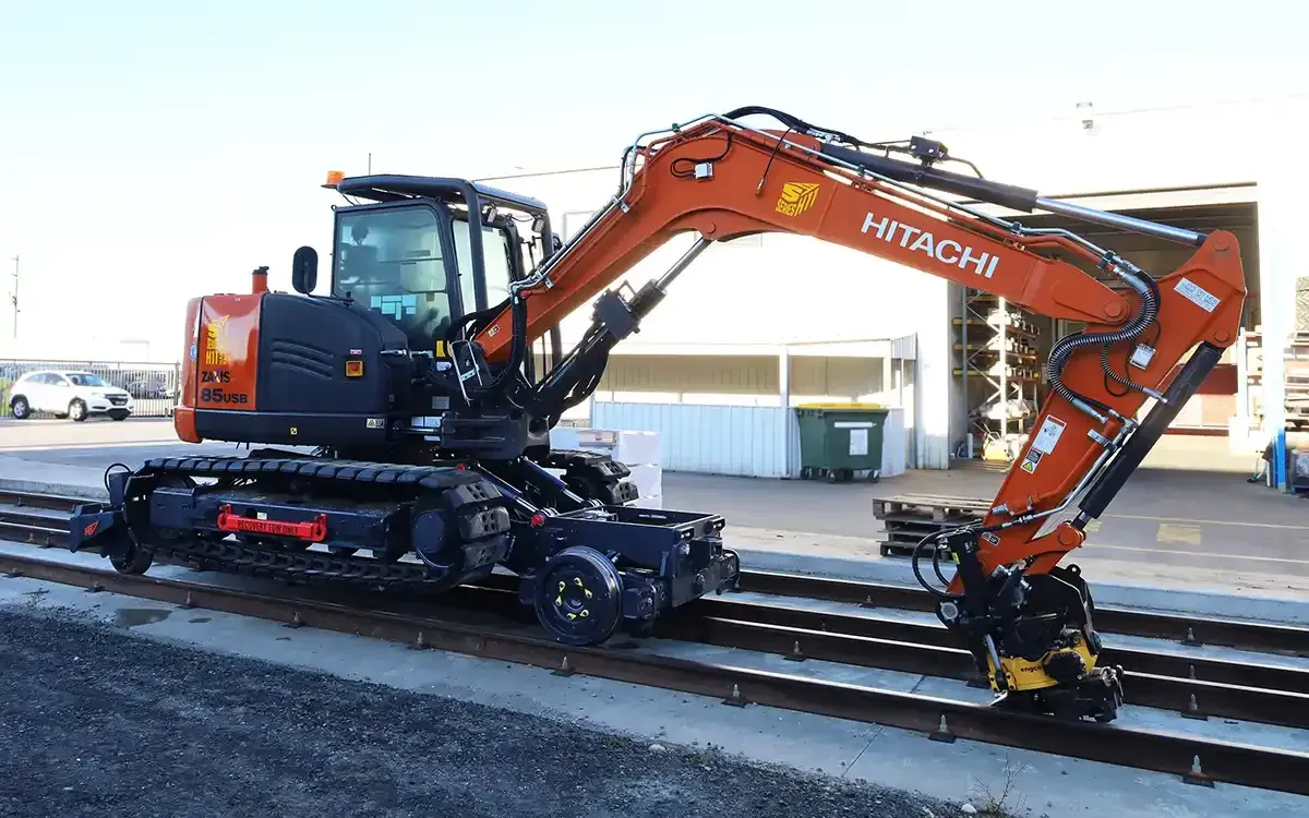 H11 S SERIES HITACHI ZX85