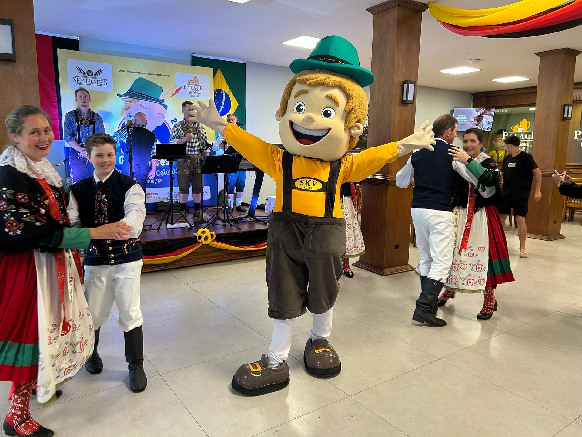 OKTOBERFEST EM GRAMADO