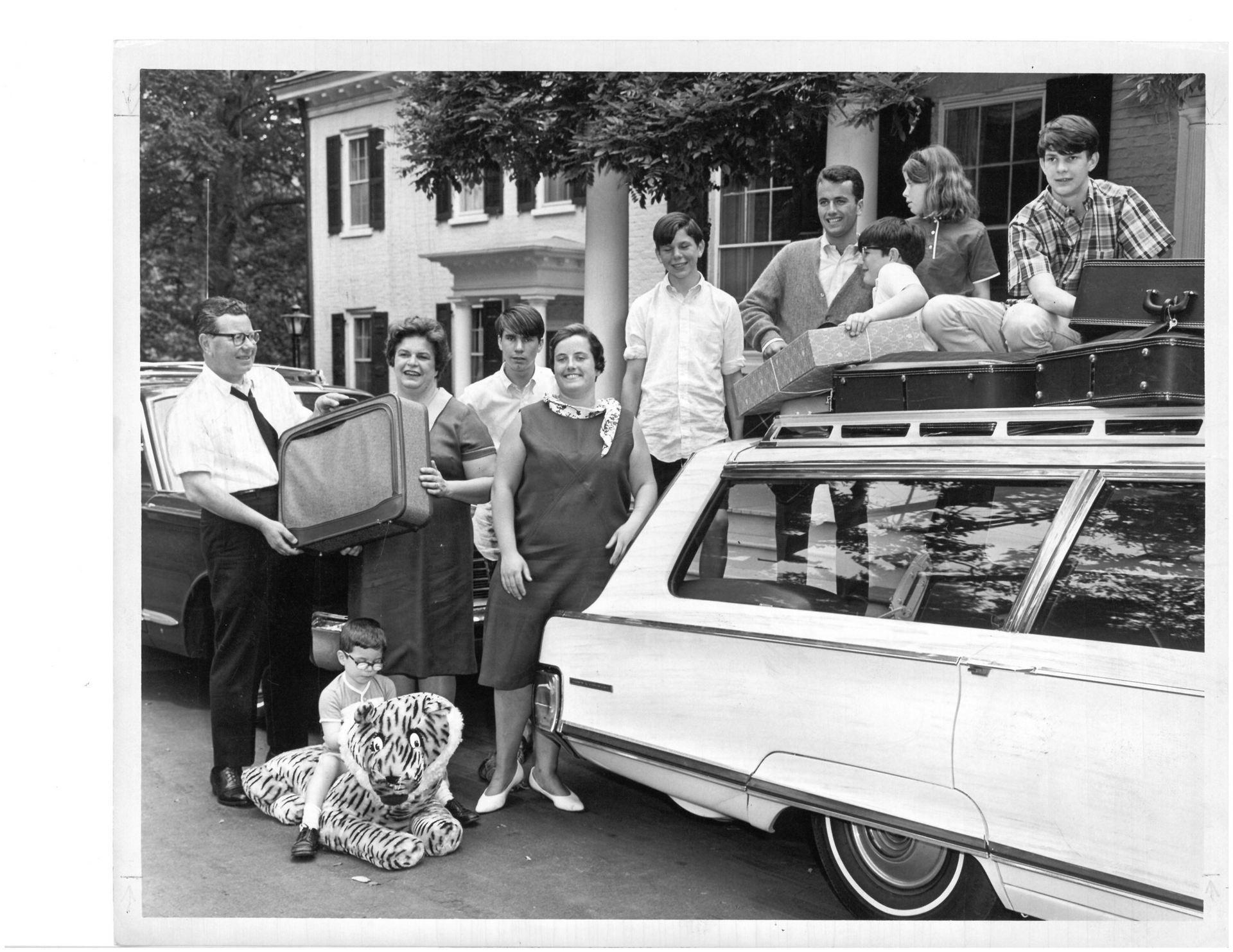 Hughes Family cross-country trip to the Governor’s Conference in Los Angeles, 1966. Morven Archive.