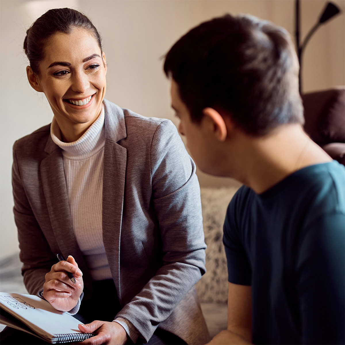 Elleisha's Property Services and Support (EPSS) support worker is listening to an NDIS participant in Wollongong, assisting with emotional wellbeing