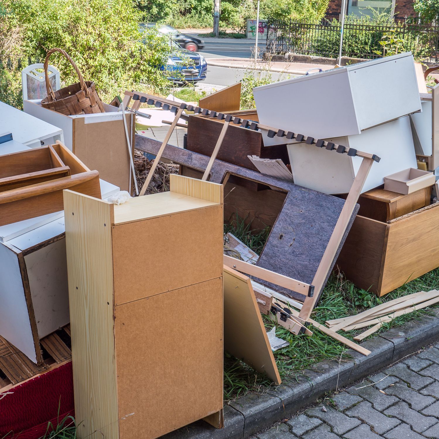 Elleisha's Property Services and Support (EPSS) rubbish removal image in Newcastle
