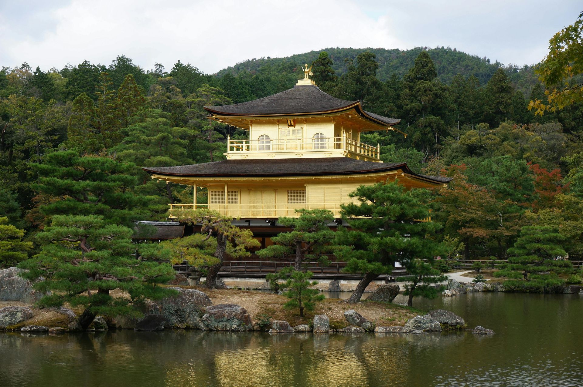 Panoramic view of Kiyomizu-dera temple and Kyoto hills