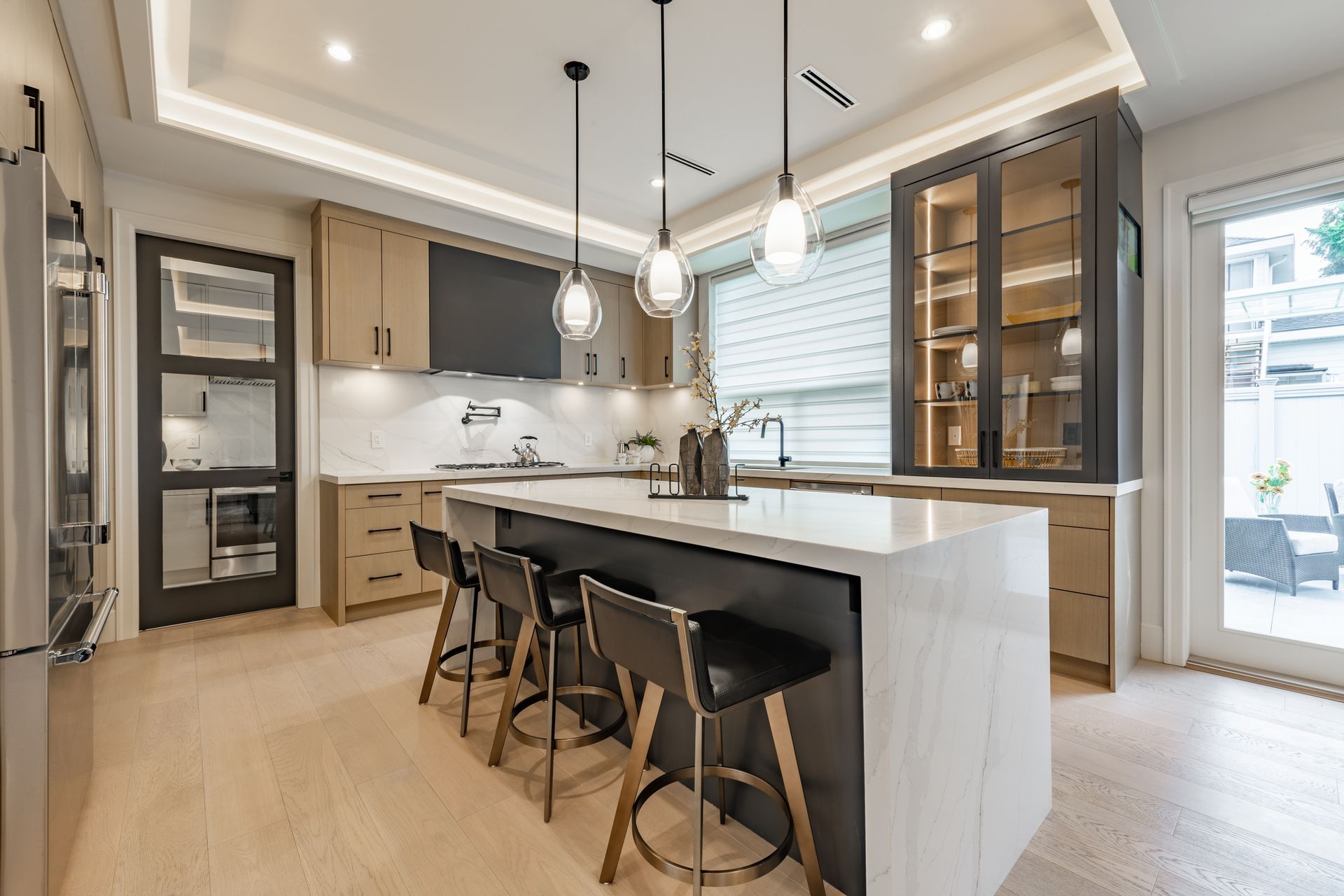 A remodeled modern kitchen.