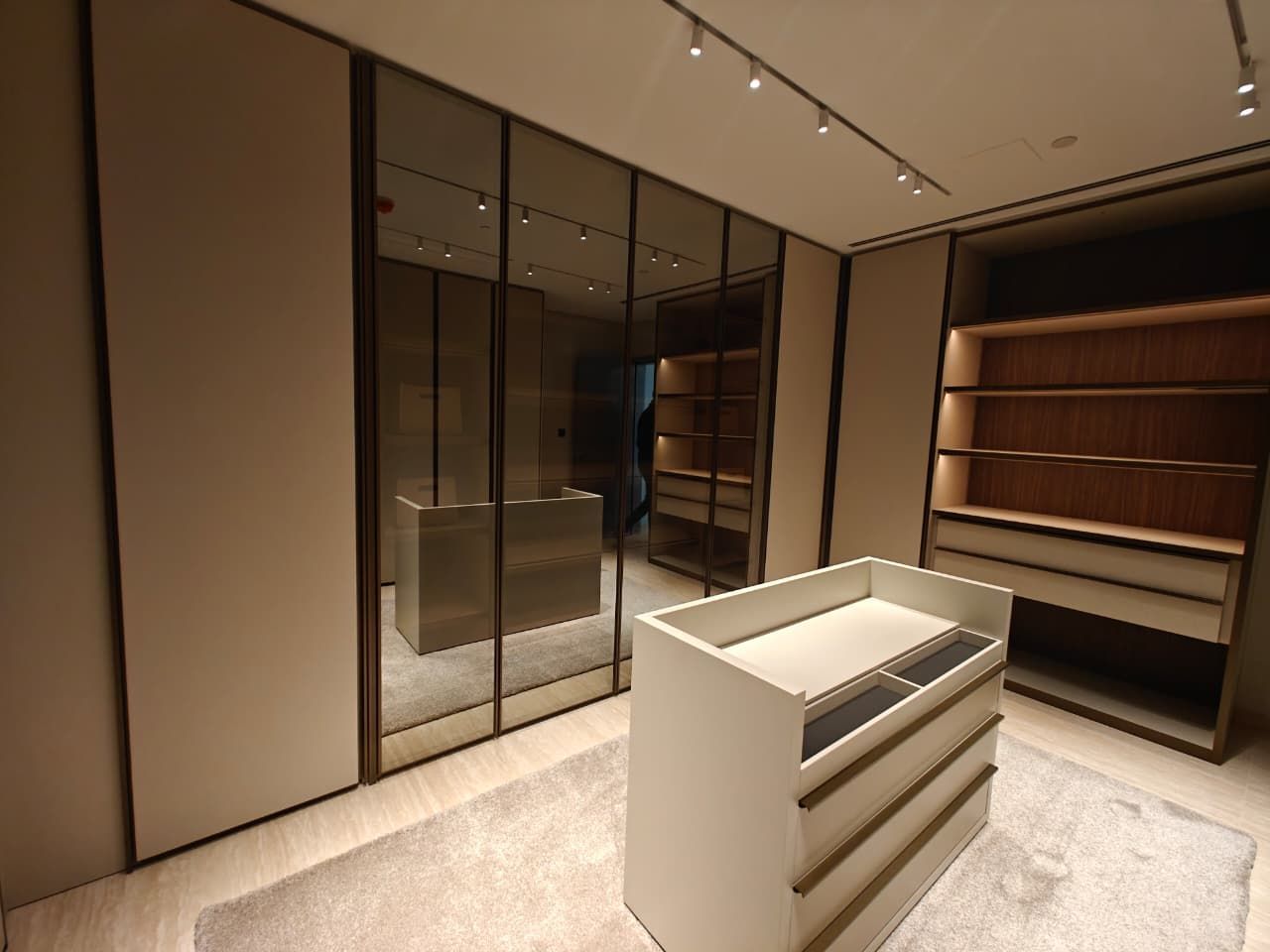 luxury villa walk-in wardrobe joinery design Dubai custom built cabinetry interior renovation