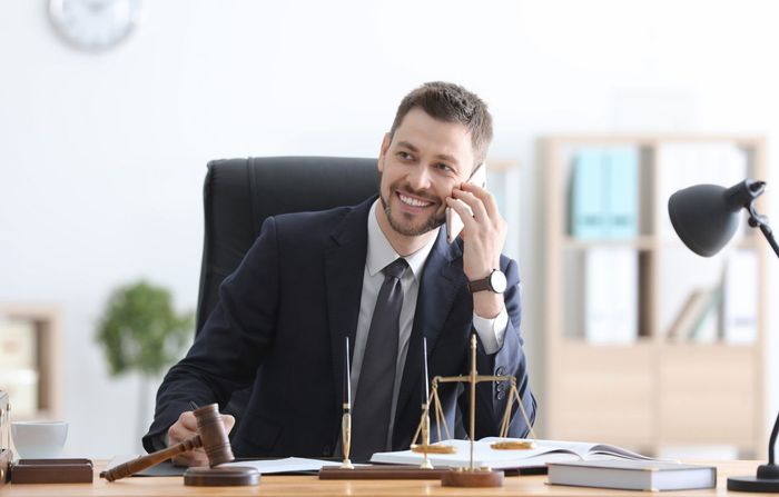 estate lawyer
