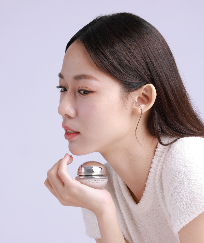 Plant-based all-in-one repair cream, plant-based skincare, exosome-based skincare, anti-aging, anti-wrinkle, fades dark spots, suitable for sensitive skin, post-laser treatment, repair, atopic dermatitis, burns.