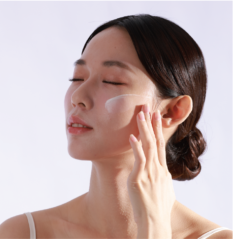Plant-based all-in-one repair cream, plant-based skincare, exosome-based skincare, anti-aging, anti-wrinkle, fades dark spots, suitable for sensitive skin, post-laser treatment, repair, atopic dermatitis, burns.