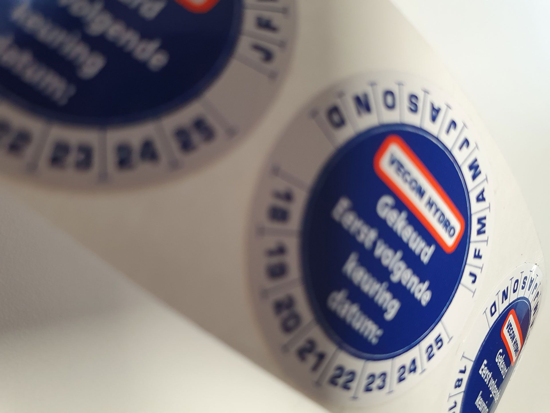 Vibe Creative reclamebureau Zeeuws-Vlaanderen case Vecon Hydro logo op sticker