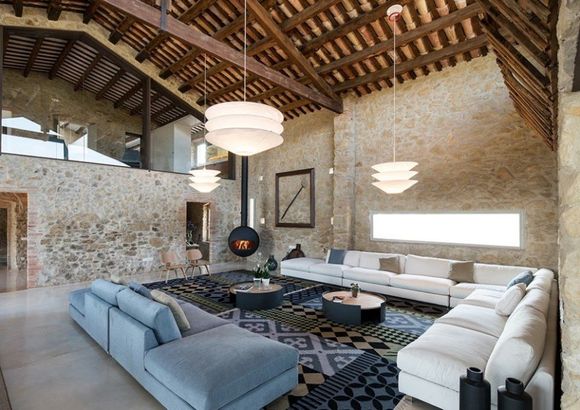 Showroom di mobili di Durazzo